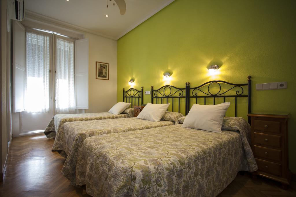 Ava Guest house